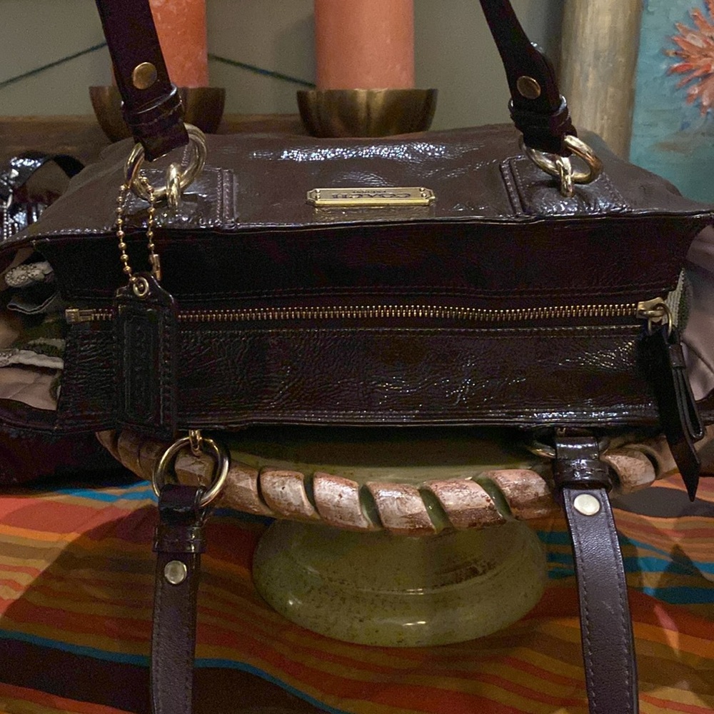 COACH GALLERY BROWN PATENT LEATHER HANDBAG Shoulder Bag - Picture 12 of 16